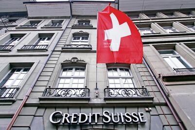 Credit Suisse va por infraestructura y energía