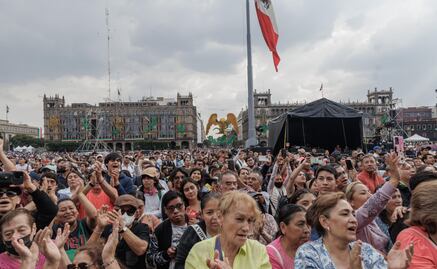 Así se vivió el maratón de mariachis en el Zócalo CDMX; acuden 50 mil personas