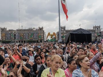 Así se vivió el maratón de mariachis en el Zócalo CDMX; acuden 50 mil personas