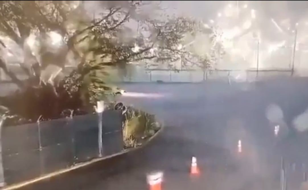 Grabación previo al incendio en refinería de Dos Bocas. Foto: Captura de Pantalla
