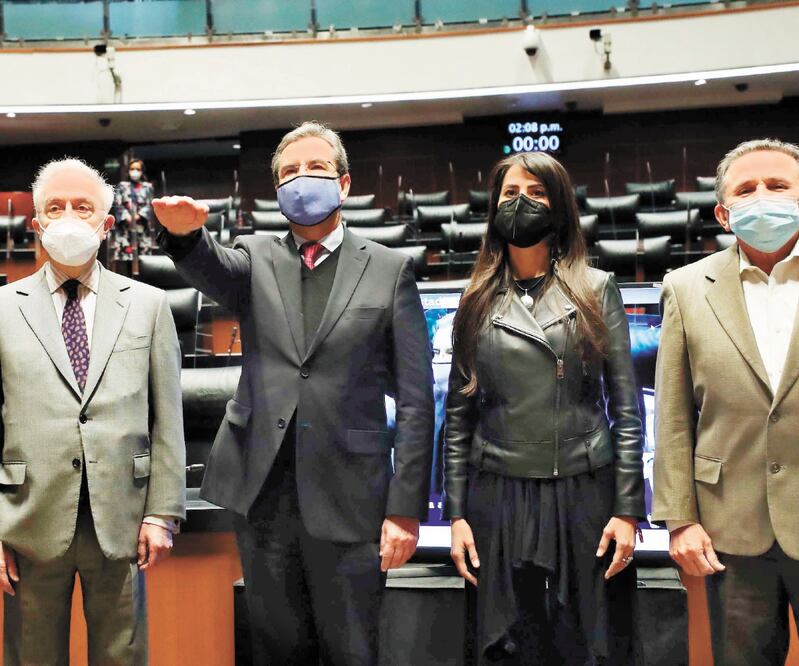 Los legisladores aprobaron con 115 votos a favor y uno en contra el dictamen para ratificar a Moctezuma Barragán como embajador. Foto: ESPECIAL