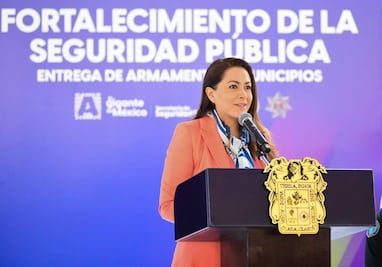 Tere Jiménez entrega armamento a corporaciones de Seguridad Pública de Aguascalientes; "estamos de su lado", asegura