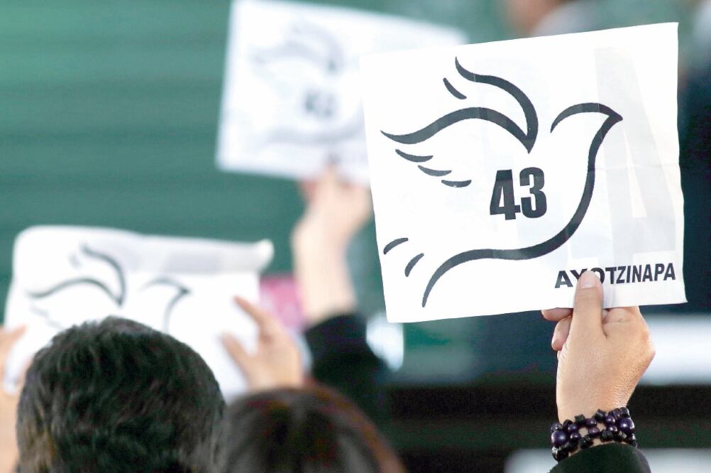 La madrugada del 27 de septiembre de 2014 desaparecieron 43 estudiantes de la Escuela Normal Rural Raúl Isidro Burgos de Ayotzinapa, en Guerrero (ARCHIVO EL UNIVERSAL)