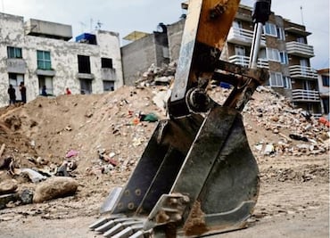 Economic reactivation after devastating earthquakes