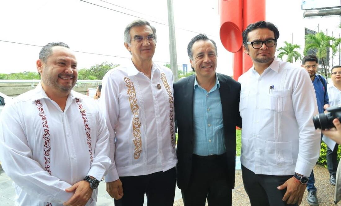 Se reúnen Américo Villarreal Anaya con el Centro Nacional de Control de Gas (CENEGAS), bajo la dirección de Cuitláhuac García. Foto: Especial