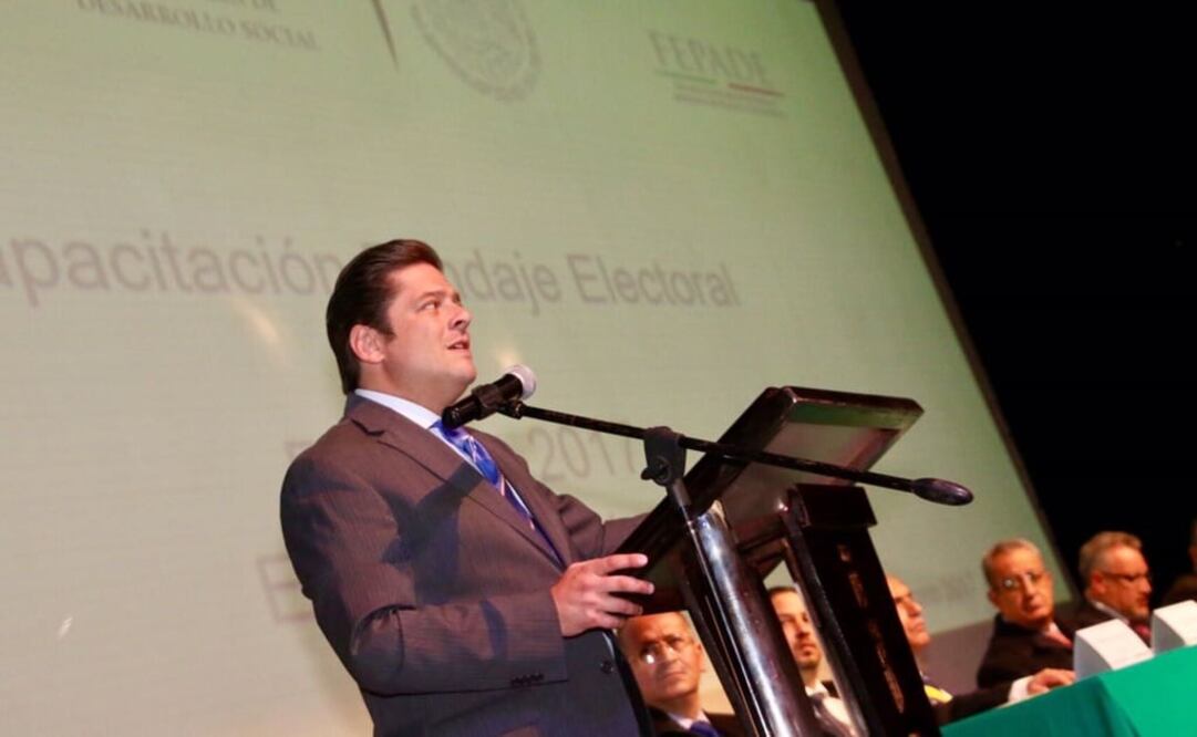 El funcionario de Sedesol encabezó el inicio de los trabajos de capacitación en materia de blindaje electoral en el Estado de México. /Especial - Sedesol