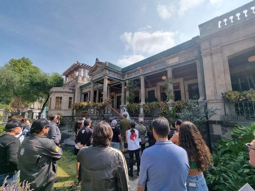 Además del recorrido tradicional, esta casona ofrece visitas dramatizadas con el personaje de Antonieta Rivas. Foto: Casa Rivas Mercado