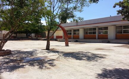 SLP teacher accused of molesting nine 6-year-old girls