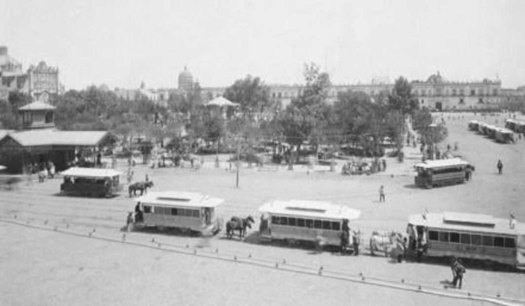 Cuando el Zócalo era un jardín “europeo”
