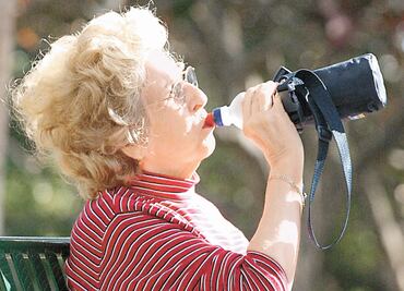 ¿Qué es la deshidratación y cómo ubicar si estoy a punto de sufrir una?