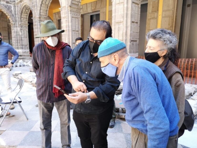 Un paisaje y un vitral: los últimos trabajos de Vicente Rojo para la CDMX