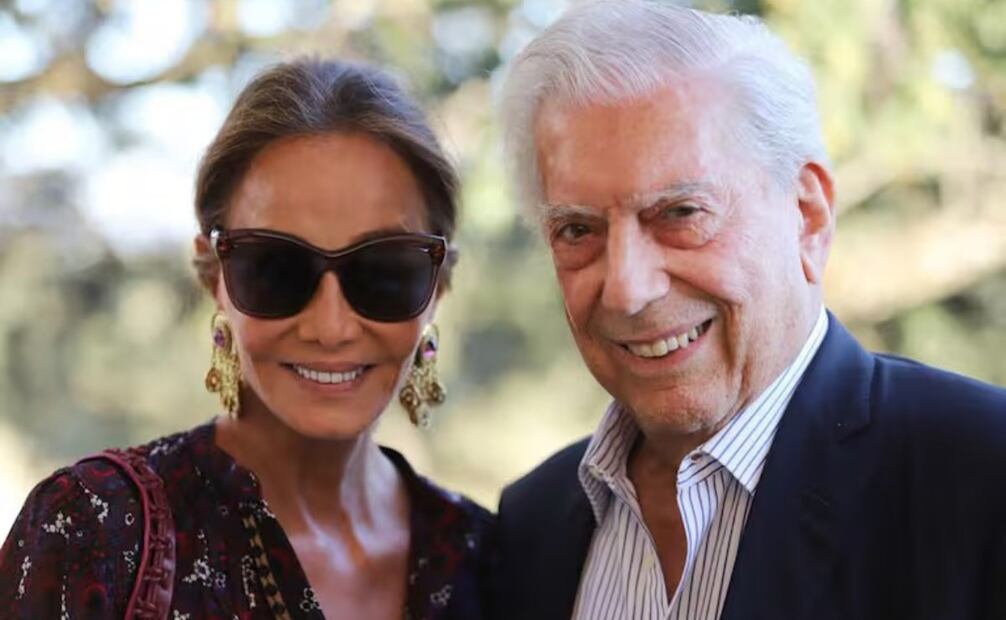 Días felices: Isabel Preysler y Mario Vargas Llosa en Madrid (13/04/2025). Foto: Especial