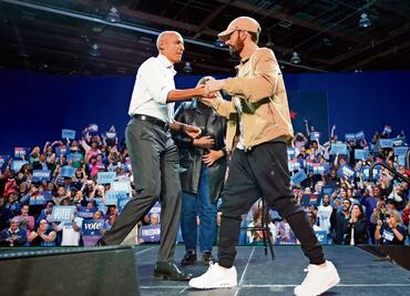 Al ritmo de rap, Barack Obama sale al rescate de los demócratas