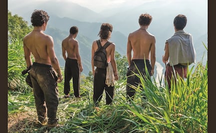 Reyes reconectan con sus raíces