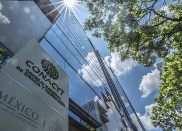 Acusación de FGR contra científicos del Conacyt suma más de 80 años de prisión