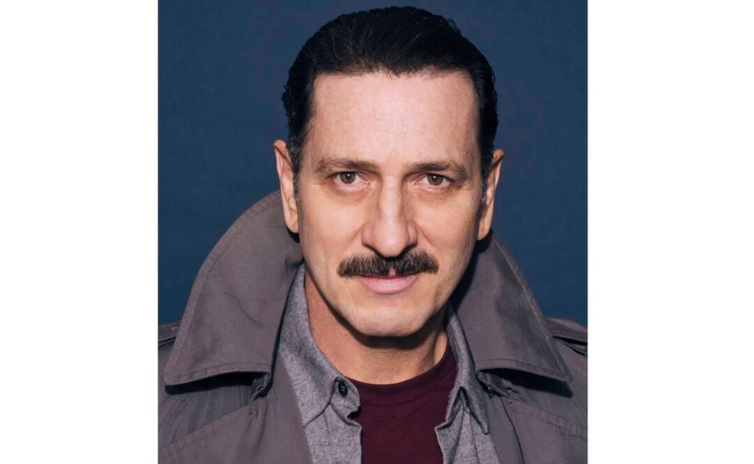 Para su personaje se inspiró en los funcionarios del porfiriato. Foto: CLARO VIDEO