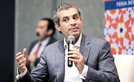 Exige Ochoa a AMLO disculparse con padre de normalista