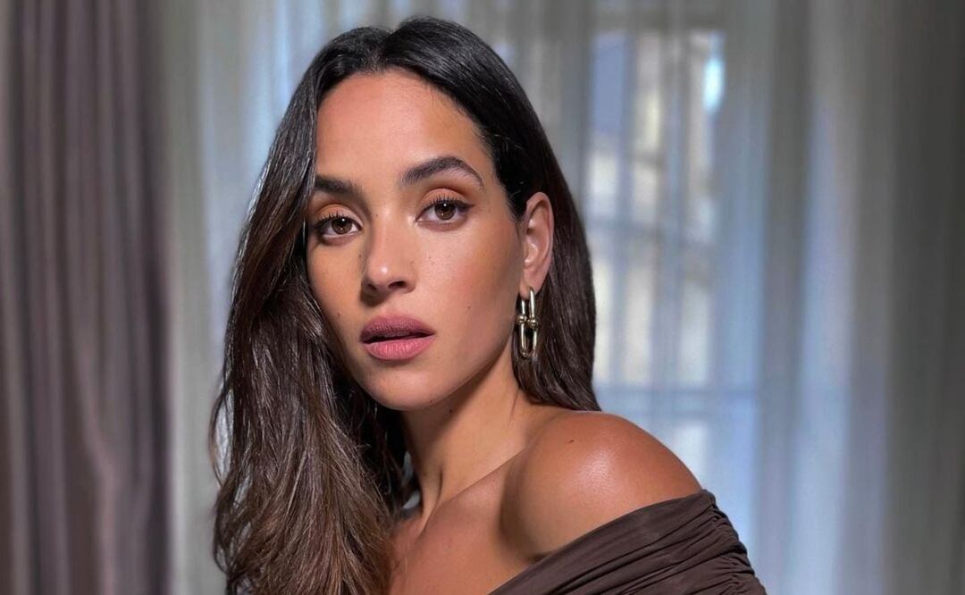 Adria Arjona. Fuente: Instagram @adriaarjona