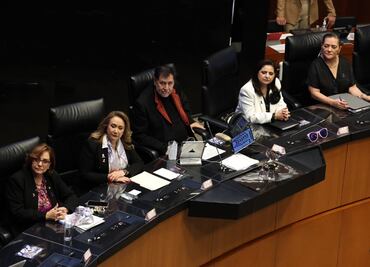 FOTOS: Celebran en Senado derecho de las mujeres a votar y ser votadas