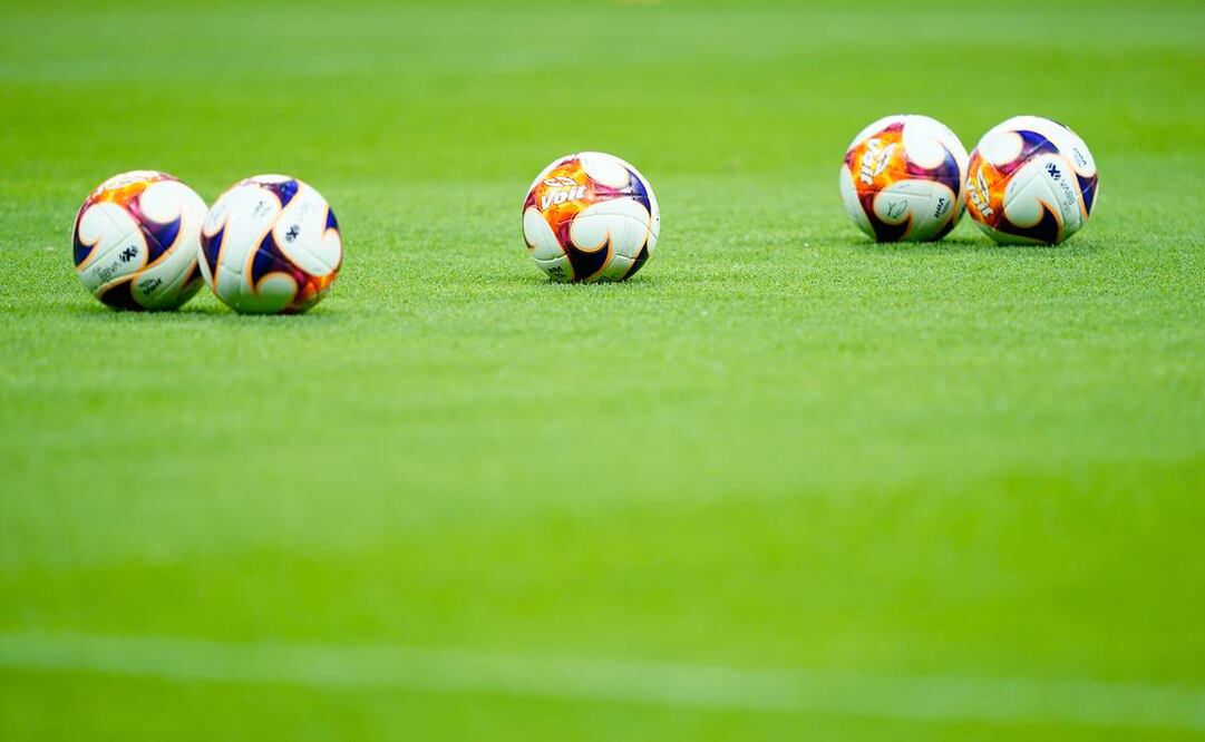 El 11 ideal histórico del futbol mexicano 