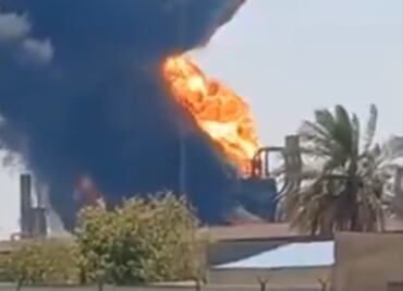 Se incendia una de las principales refinerías de petróleo de Irán; reportan al menos un muerto