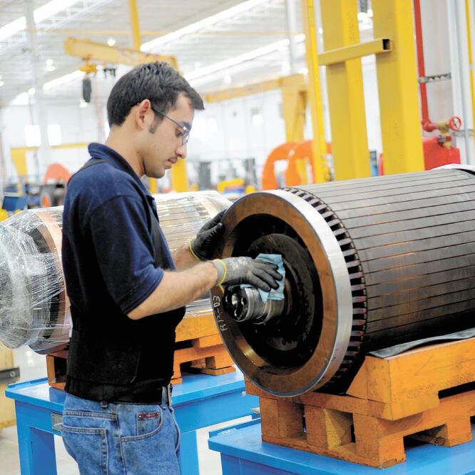 El número de trabajadores asegurados en el estado de Querétaro pasó de 562 mil 681 afiliados en febrero de 2018, a 593 mil 984 para el mismo mes de 2019, reveló el IMSS en un reporte publicado ayer. Archivo El Universal