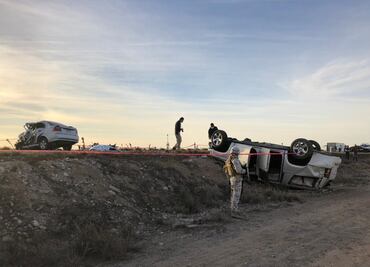 Mueren dos funcionarias del gobierno de BCS en accidente carretero