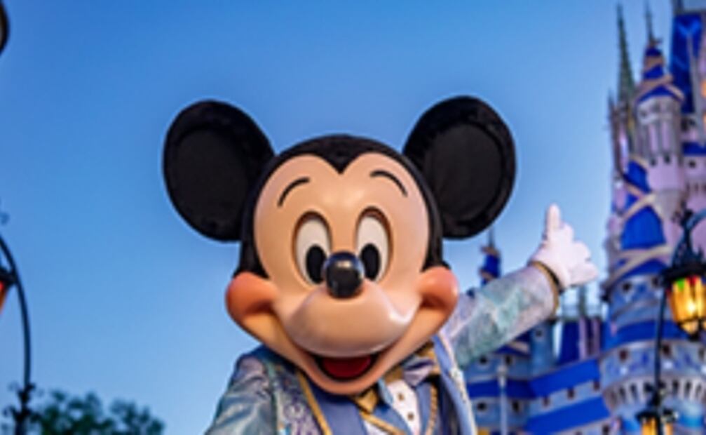 Disney ofrece trabajo a extranjeros en sus parques