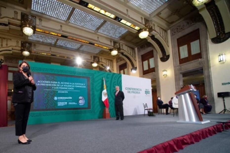 La mañanera de AMLO, 8 de marzo, minuto a minuto