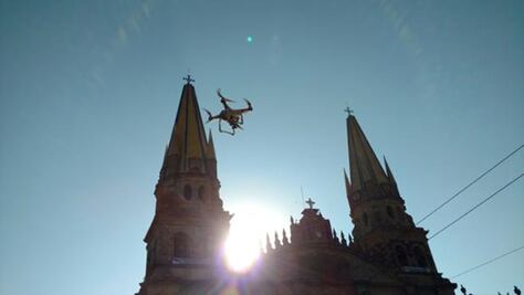 Drones vigilantes pueden afectar derechos humanos: experto