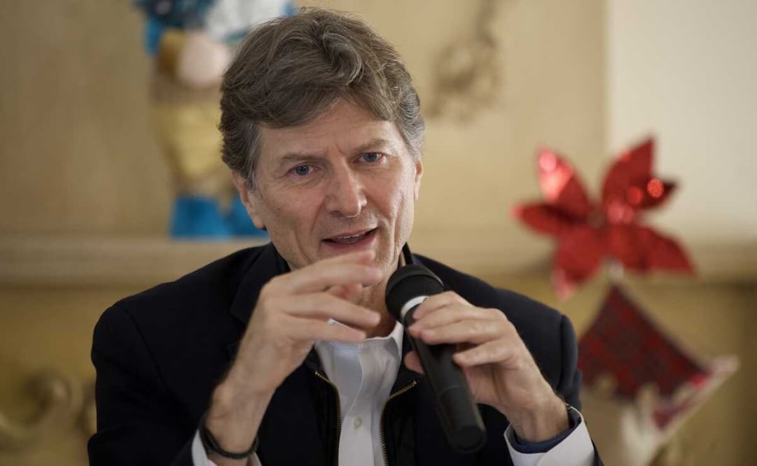 “A veces hay muchos obstáculos, las cosas se ponen difíciles”, señaló el aspirante a candidato. Foto: EL UNIVERSAL