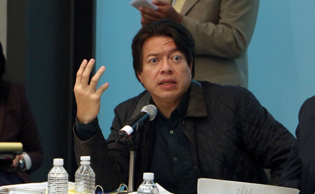 Mario Delgado presentó en tribuna la iniciativa para reglamentar el derecho a recibir tratamiento médico. /Archivo - EL UNIVERSAL