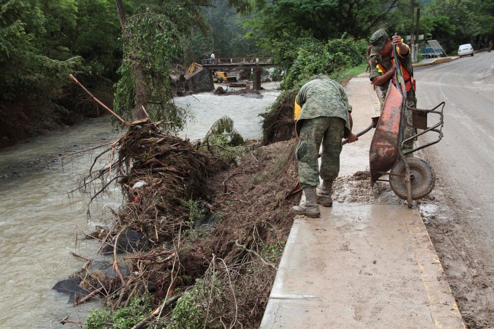 Los ciclones tropicales que ocurrieron en Jalisco, Oaxaca y Quintana Roo entre 2000 y 2012 costaron al país más de 38 mil 188 millones de pesos (ARCHIVO EL UNIVERSAL)