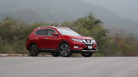 Probamos el Nissan X-Trail Hybrid, primer crossover de la marca en México