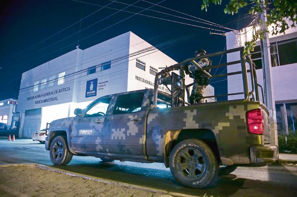 La Policía Ministerial del Sinaloa informó que ningún elemento de su corporación ha sido detenido por autoridades federales que indagan los hechos (ARCHIVO EL UNIVERSAL)