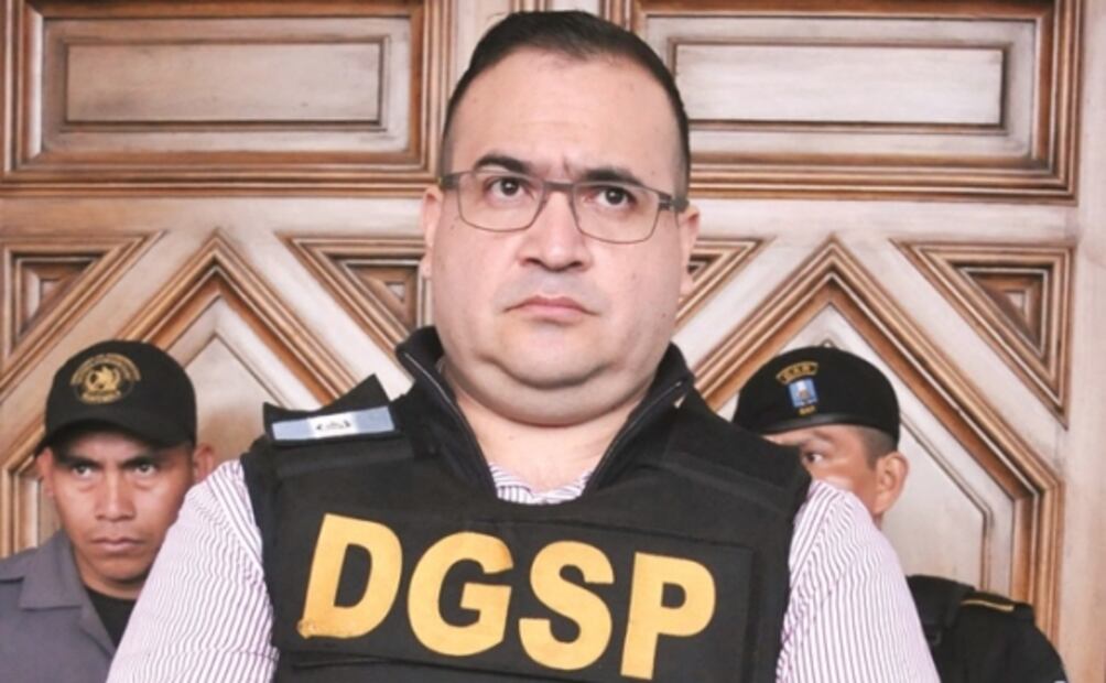 Cae un gobernador más de la famosa foto con Enrique Peña Nieto