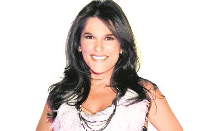 Martha Debayle agradece insultos, tras polémica