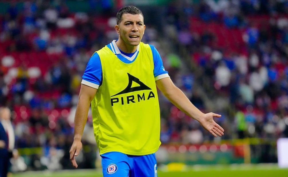 Erik Lira no habría aceptado salir al Al Jazira / Foto: Imago7