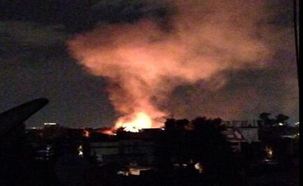 Reportan fuerte incendio en Coyoacán