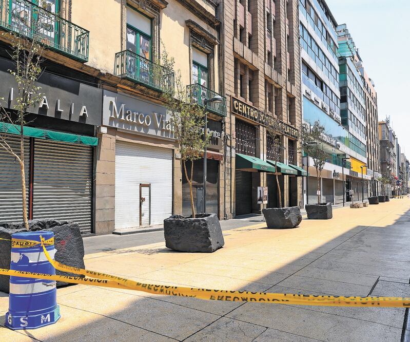Se estima que por lo menos 800 comerciantes ubicados en el corazón de la Ciudad de México están en crisis, tras bajar sus cortinas por dos meses. Foto: ARCHIVO EL UNIVERSAL