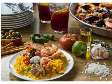 Prepara paella para papá