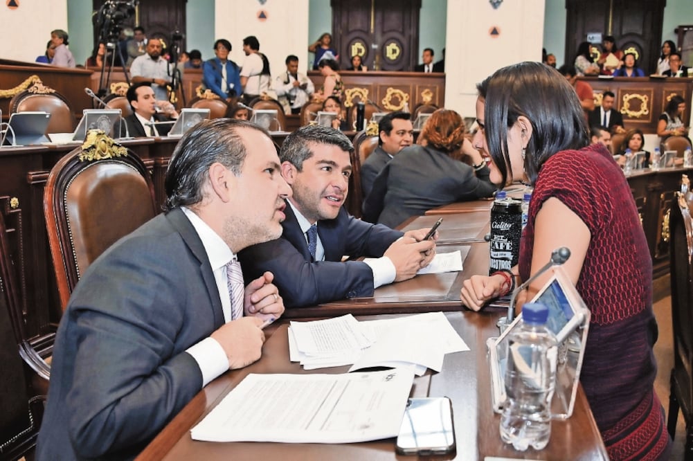 Van por celeridad. La Junta de Coordinación Política realizó un acuerdo para agilizar las sesiones ordinarias en el pleno, acotando las intervenciones. (ESPECIAL)