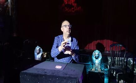 Mago español muere en pleno escenario, todos pensaron que era parte del show