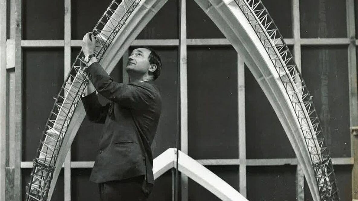 El espía que escapó de campos nazis y ayudó a crear la Ópera de Sídney