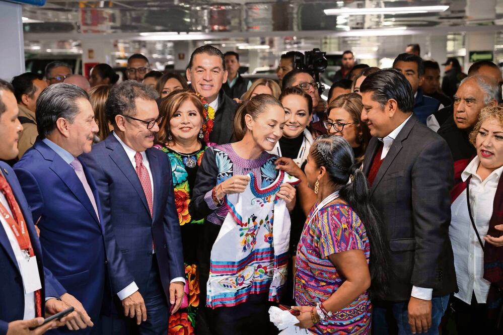 Sheinbaum acudió a la Cámara de Diputados para inaugurar la sexta reunión plenaria de Morena. Diego Simón Sánchez | El Universal