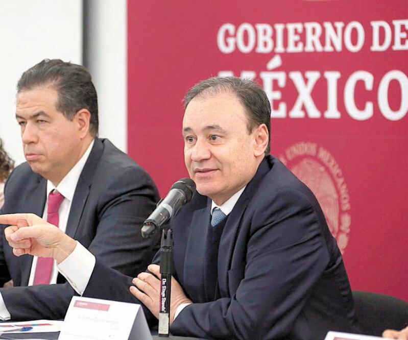 El secretario de Seguridad y Protección Ciudadana, Alfonso Durazo, se reunió con alcaldes para atender la inseguridad. ESPECIAL