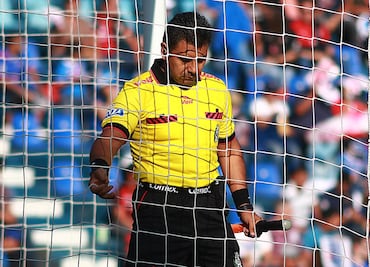 El árbitro VAR del Tijuana vs América, en la nómina de Xolos