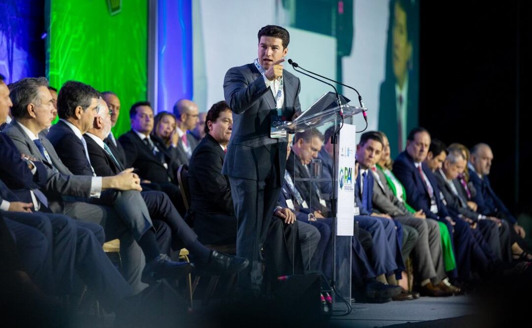 Samuel García habla sobre la construcción de Tesla en Monterrey. Foto: Especial