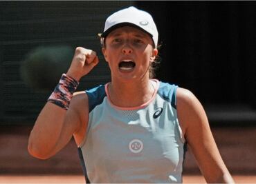 Swiatek campeona y activista