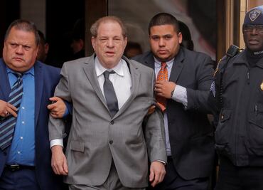Condenan "tácticas manipuladoras" de la defensa de Harvey Weinstein